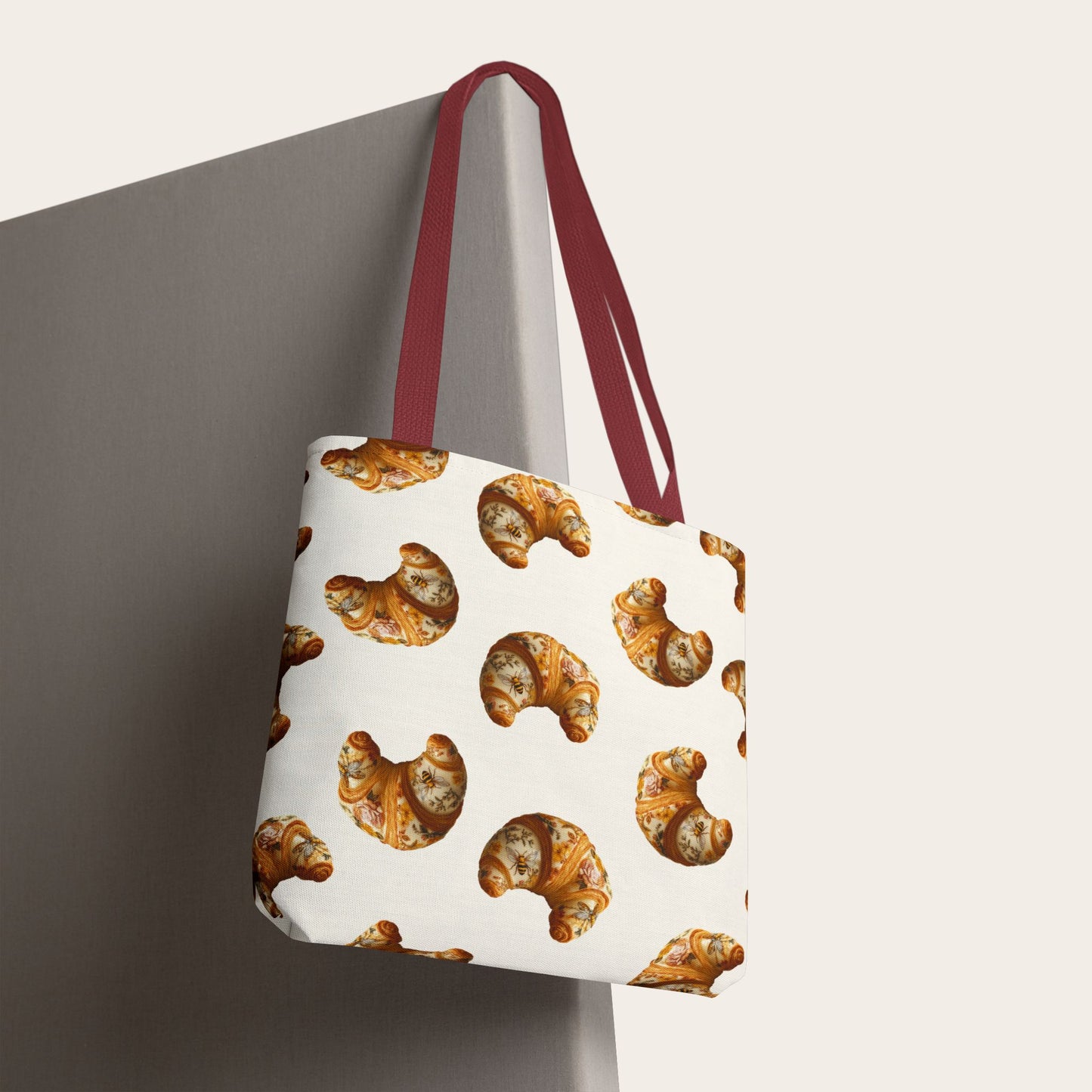 Croissant Tote in Alabaster