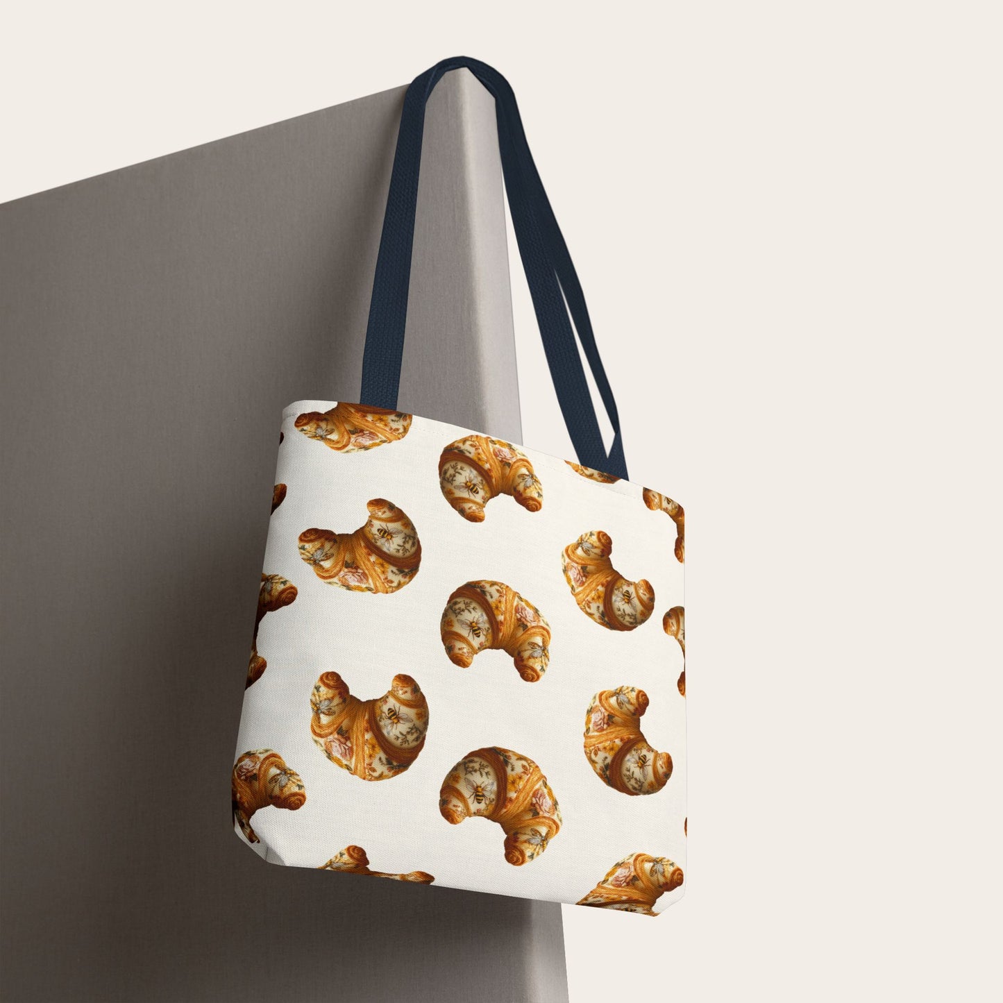 Croissant Tote in Alabaster