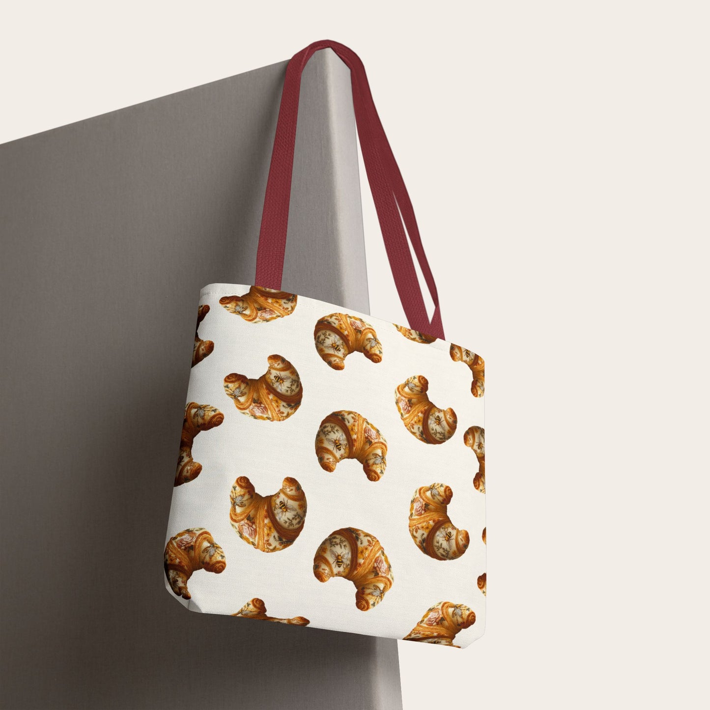 Croissant Tote in Alabaster
